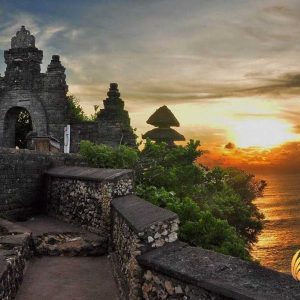 uluwatu temple